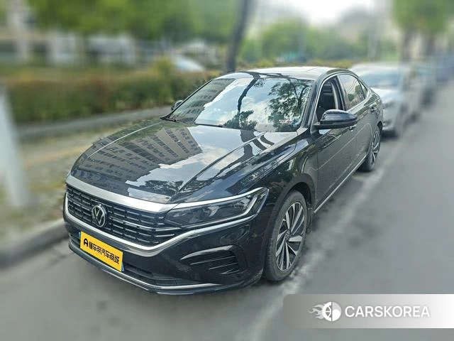 Volkswagen Passat 2022 Черный из Китая