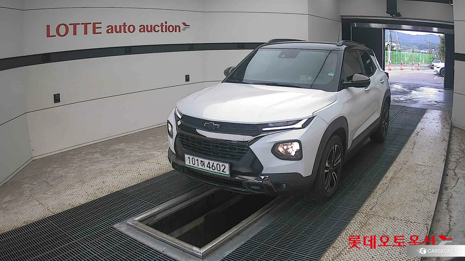 Korea G M TrailBlazer 1.35 Turbo FWD 2022 Белый из Кореи