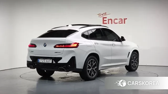 BMW X4 (G02) 2022 Белый из Кореи