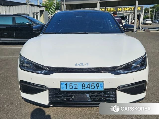 Kia EV6 2022 Белый из Кореи