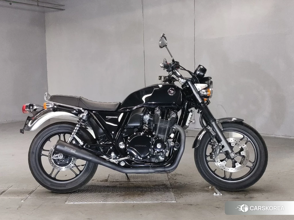Проданный Honda CB1100 2015 из Японии