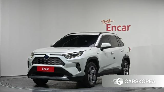 Toyota RAV4 5th Generation 2020 Белый из Кореи