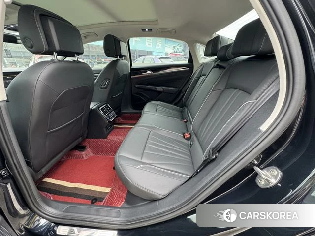 Volkswagen Passat 2024 Черный из Китая