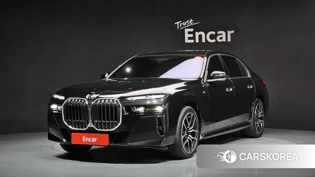 BMW 7 Series (G70) 2024 Черный из Кореи