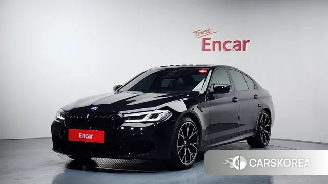 BMW 5 Series (G30) 2022 Черный из Кореи