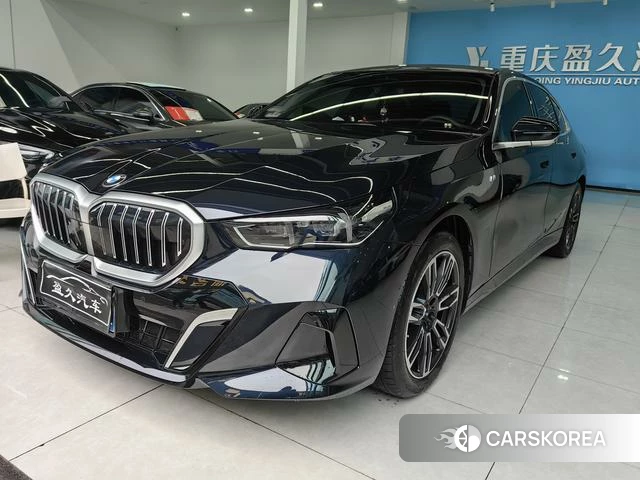 BMW 5 series 2024 Черный из Китая