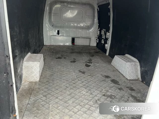 Fukuda Elf Wisdom Blue 2025 Белый из Китая