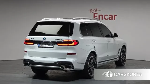 BMW X7 (G07) 2023 Белый из Кореи