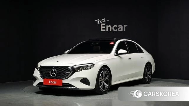 Mercedes-Benz E-Class W214 2025 Белый из Кореи