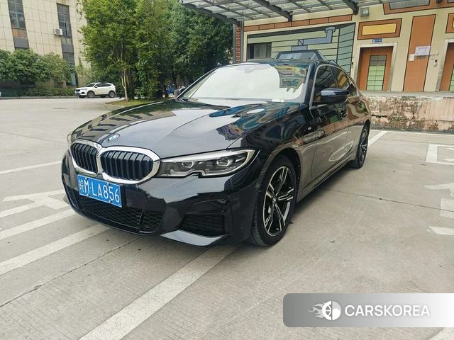 BMW 3 series 2022 Черный из Китая