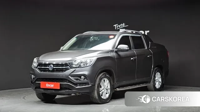 Ssangyong Rexton Sports 2018 Серый из Кореи