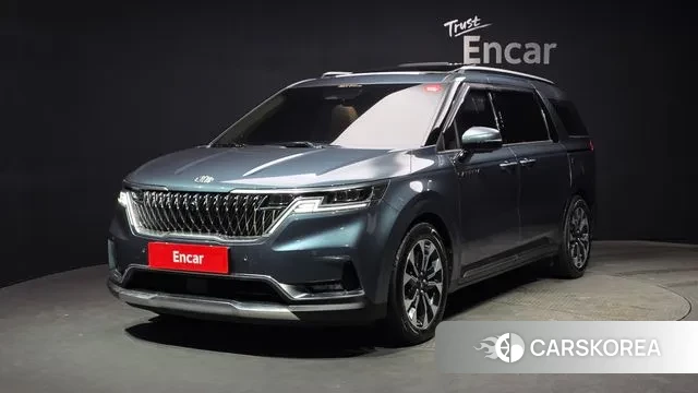 Kia Carnival 4th generation 2020 Светло-серебряный цвет из Кореи