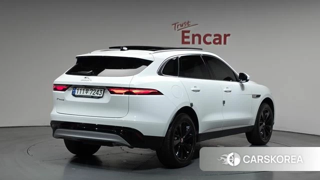 Jaguar F-PACE 2022 Белый из Кореи