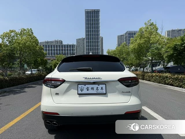 Maserati Levante 2021 Белый из Китая
