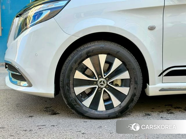 Mercedes-Benz Vito 2023 Белый из Китая