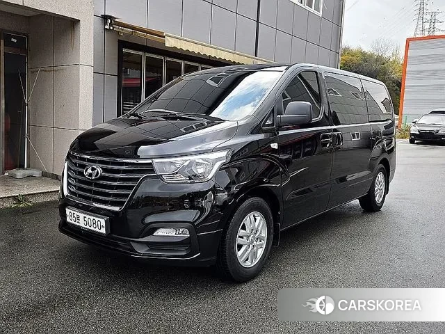 Hyundai The New Grand Starex 2018 Черный из Кореи