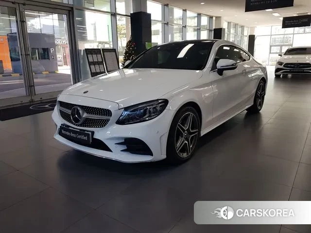 Mercedes-Benz C-Class W205 2021 Белый из Кореи