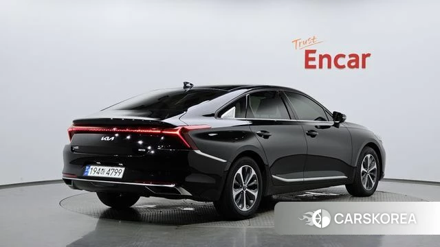 Kia K8 Hybrid 2023 Черный из Кореи