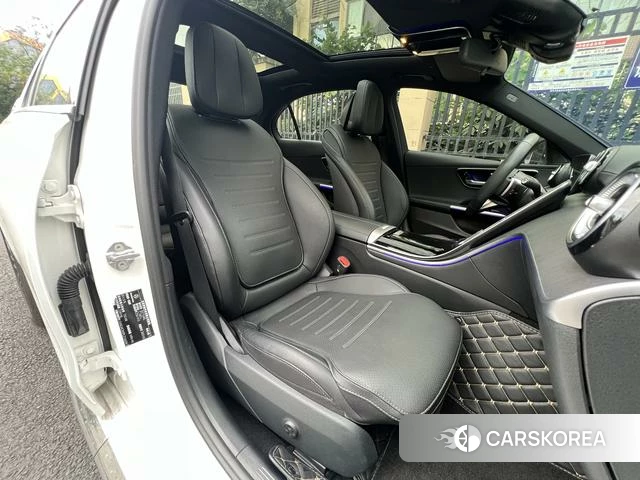 Mercedes-Benz Class C 2023 Белый из Китая