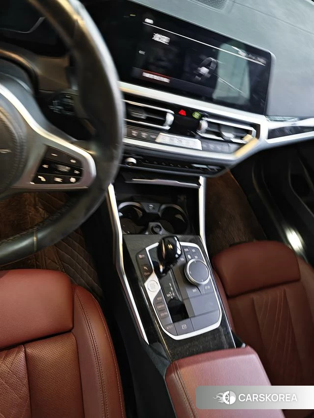 BMW 3 series 2022 Другой из Китая