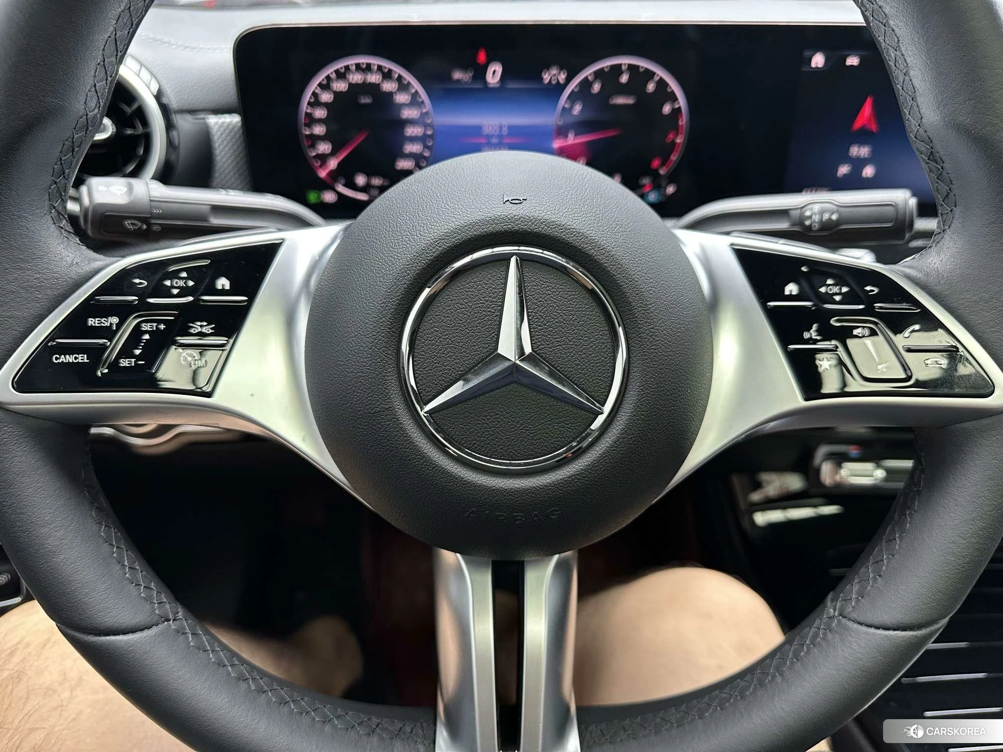 Mercedes-Benz A-Class 2022 Белый из Китая
