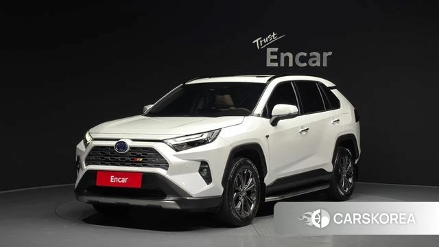 Toyota RAV4 5th Generation 2024 Белый из Кореи