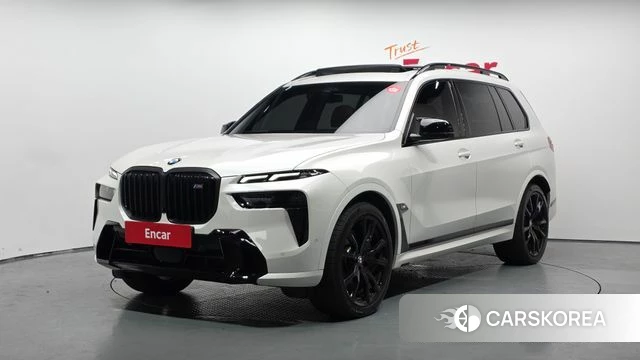 BMW X7 (G07) 2024 Белый из Кореи