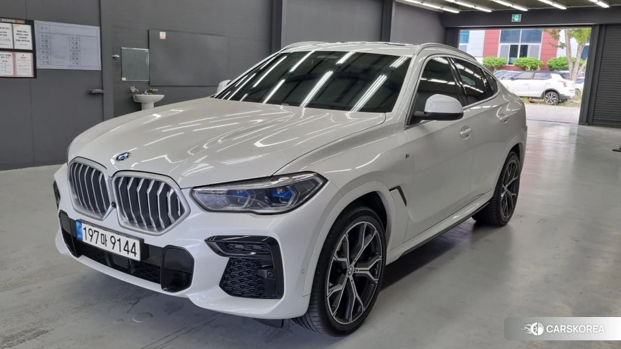 BMW X6 (G06) 2022 Белый из Кореи