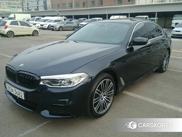 BMW 5 Series (G30) 2019 Синий из Кореи