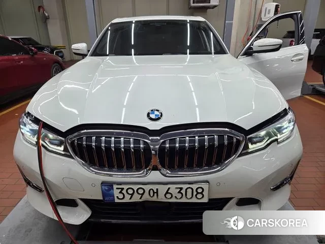 BMW 3 Series (G20) 2021 Белый из Кореи