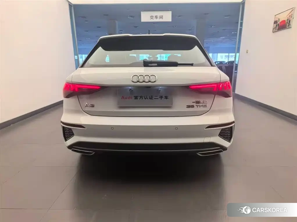 Audi A3 2024 Белый из Китая