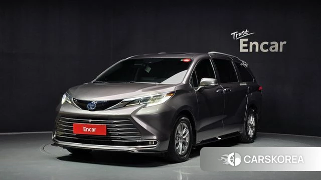 Toyota Sienna 4th Generation 2022 Серый из Кореи