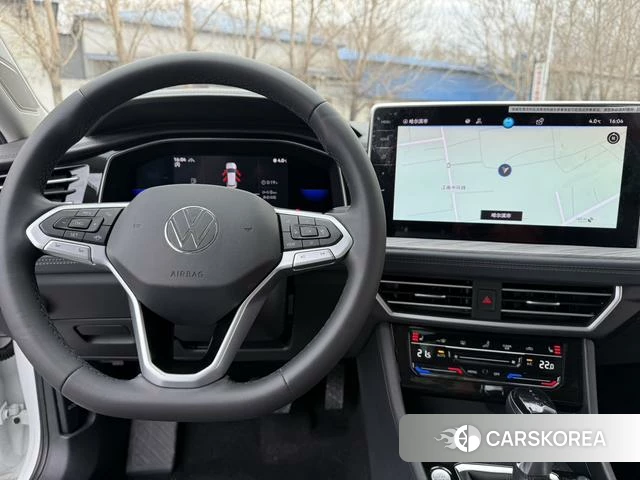 Volkswagen Sagitar 2022 Белый из Китая