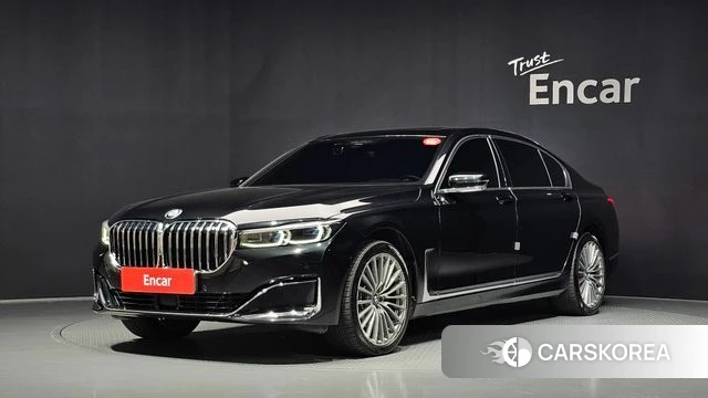 BMW 7 Series (G11) 2021 Черный из Кореи