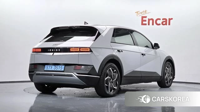 Hyundai Ionic 5 2024 Серый из Кореи