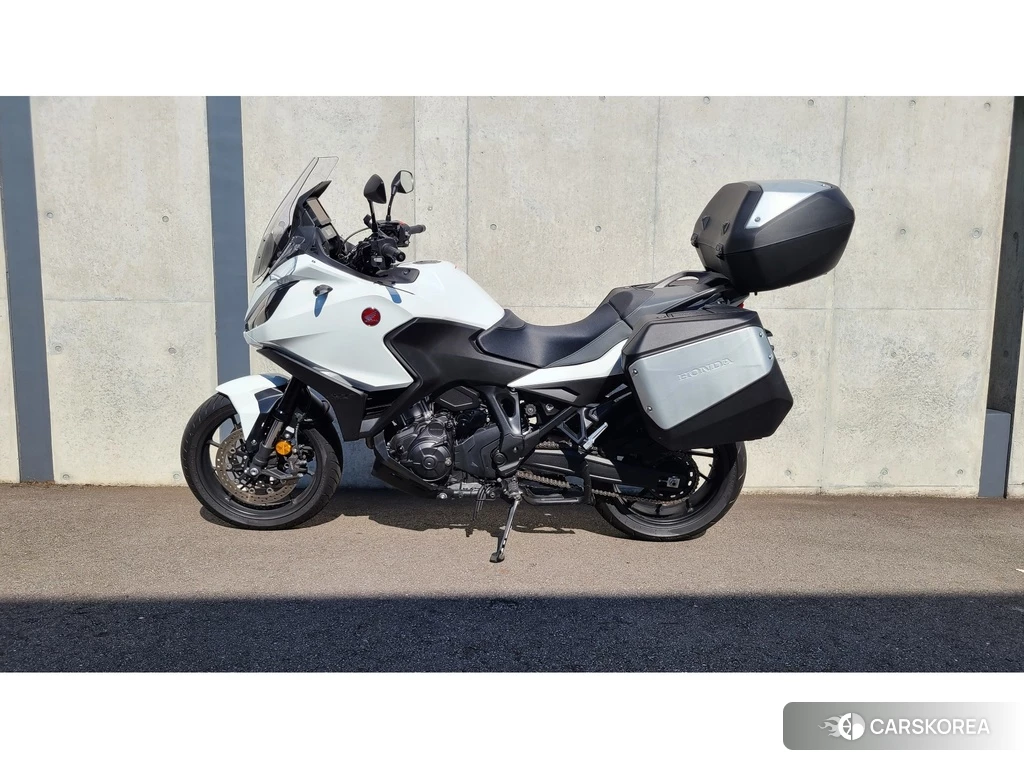 Проданный Honda NT1100 2022 из Японии