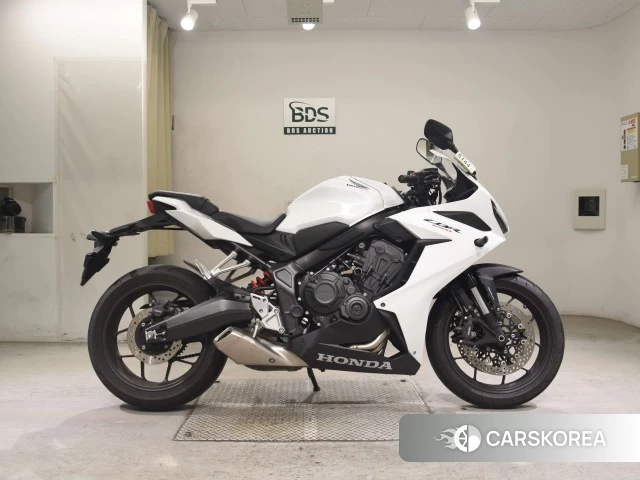 Проданный Honda CBR650R 2023 из Японии