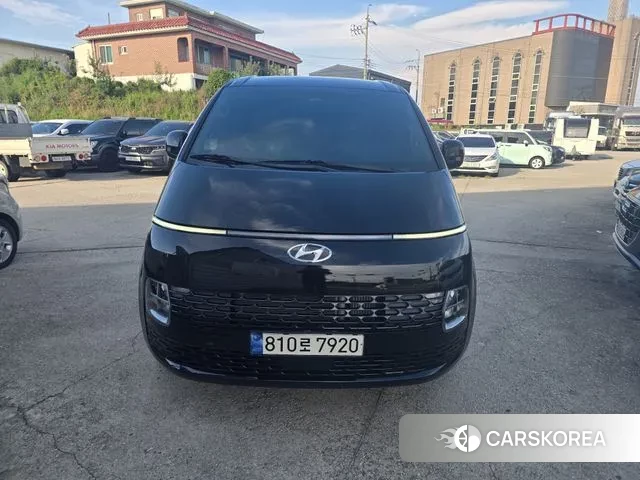 Hyundai Staria 2023 Черный из Кореи