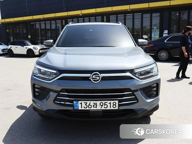 Ssangyong Beautiful Korando 2020 Серый из Кореи