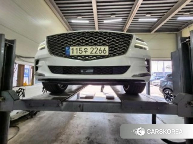 Genesis GV80 2021 Белый из Кореи