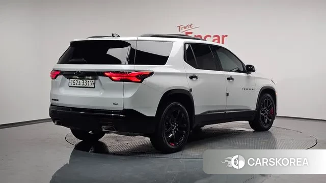 Chevrolet (GM Daewoo) Traverse 2022 Белый из Кореи