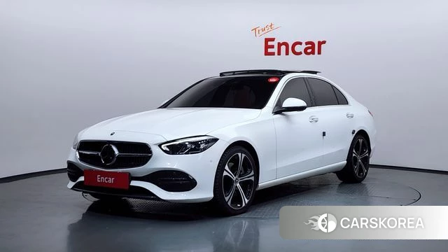 Mercedes-Benz C-Class W206 2023 Белый из Кореи