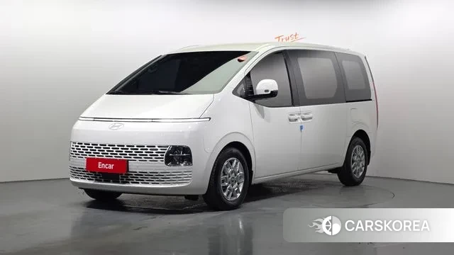 Hyundai Staria 2025 Белый из Кореи