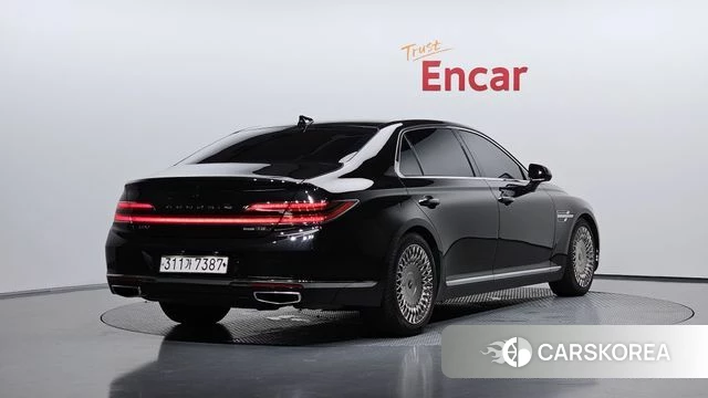 Genesis G90 2018 Черный из Кореи