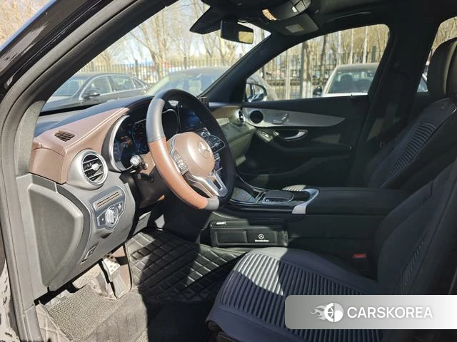 Mercedes-Benz GLC 2022 Черный из Китая