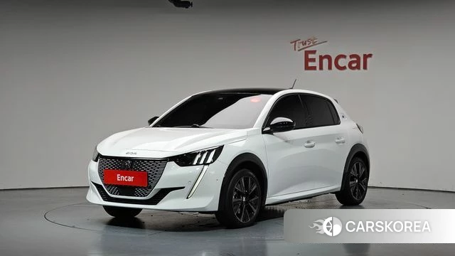 Peugeot e-208 second Generation 2023 Белый из Кореи