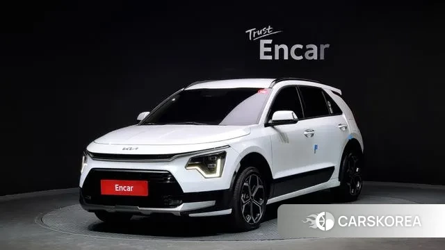 Kia Di Ol Nu Niro 2022 Белый из Кореи