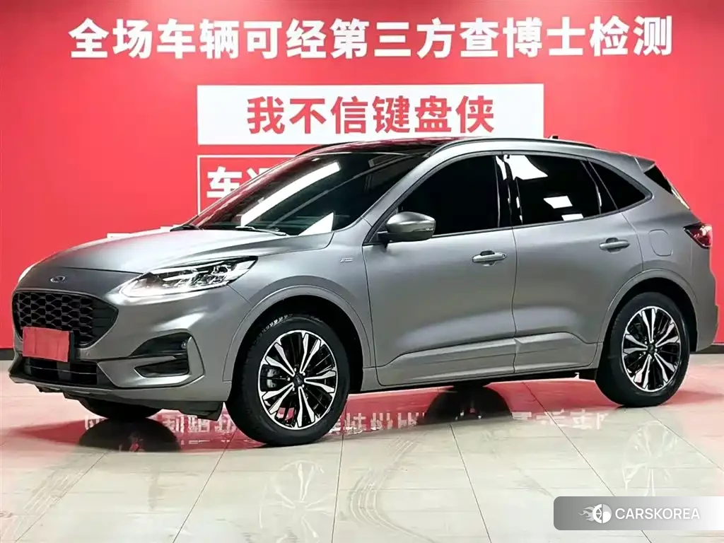 Ford Escape 2022 Silver/gray из Китая