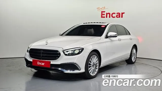 Mercedes-Benz E-Class W213 2022 Белый из Кореи