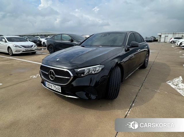Mercedes-Benz E-Class W214 2025 Черный из Кореи